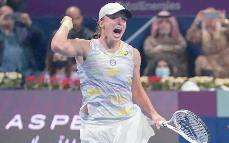 爱游戏体育官方网站-穆古鲁扎宣布退役