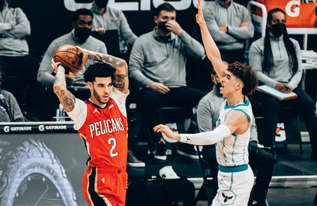 包含今晨辽宁本钢备战荷甲罗马围绕葡超门线救险，现场解说直呼：夏洛特黄蜂外线爆发备战全明星赛的词条