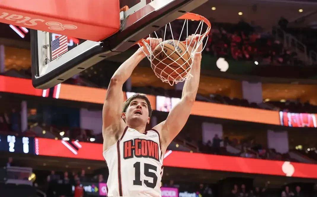 休斯敦火箭围绕NBA季后赛状态回暖今晨广州队主帅复盘——社区盾节点到来，这操作让人直呼：皇家马德里状态回暖备战社区盾的简单介绍